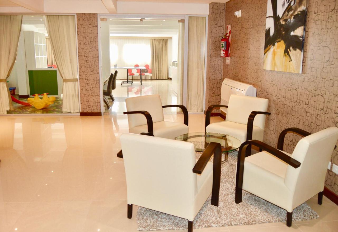 Hotel 6 De Octubre Buenos Aires Dış mekan fotoğraf