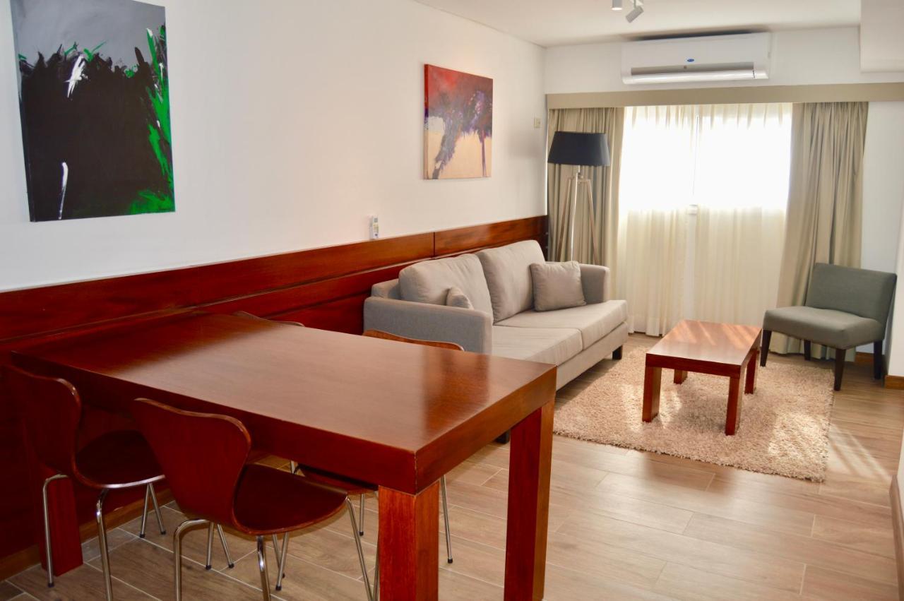 Hotel 6 De Octubre Buenos Aires Dış mekan fotoğraf