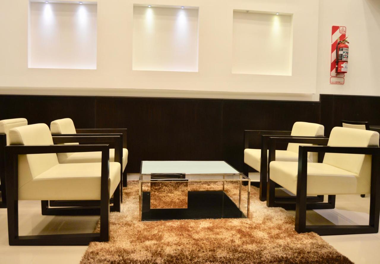 Hotel 6 De Octubre Buenos Aires Dış mekan fotoğraf