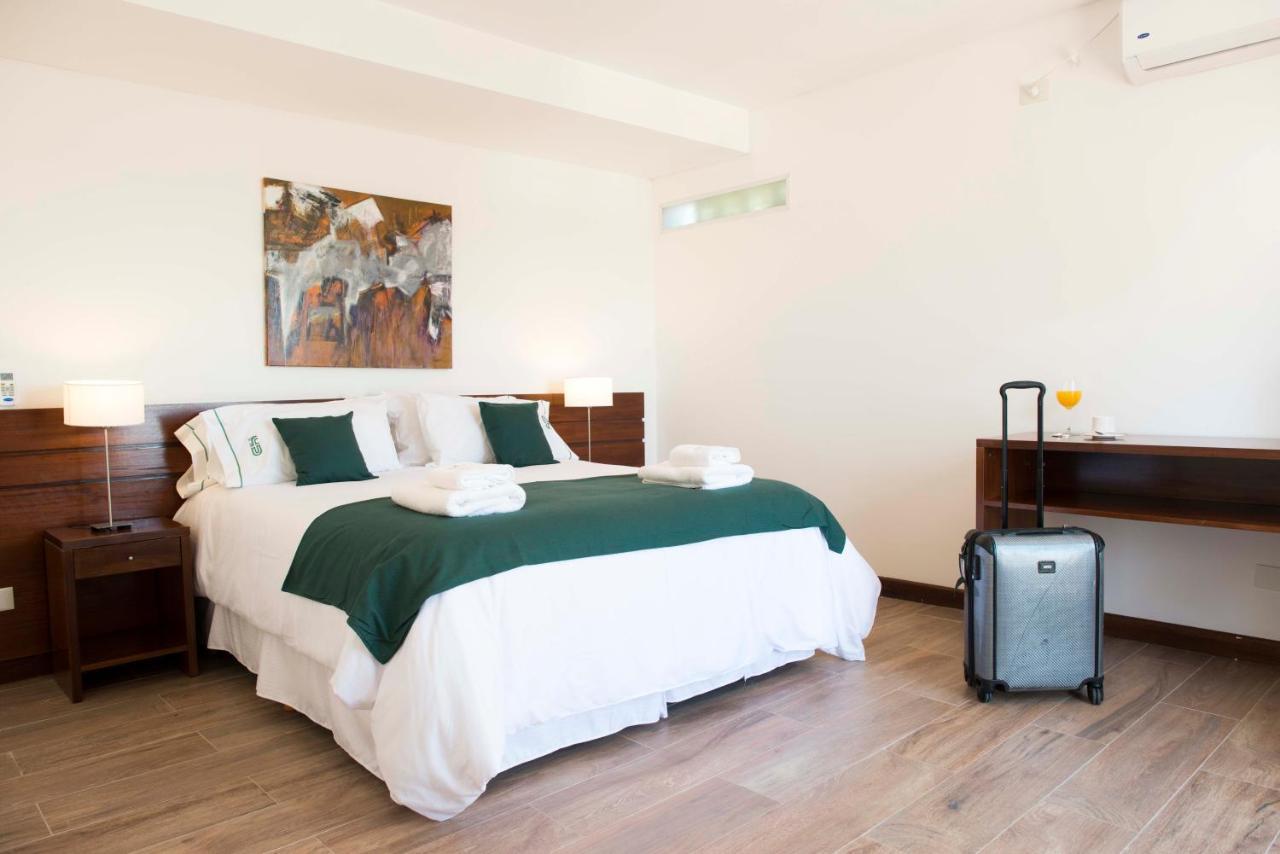Hotel 6 De Octubre Buenos Aires Dış mekan fotoğraf